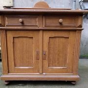 Solid wood 2-door 2-drawer chest of drawers