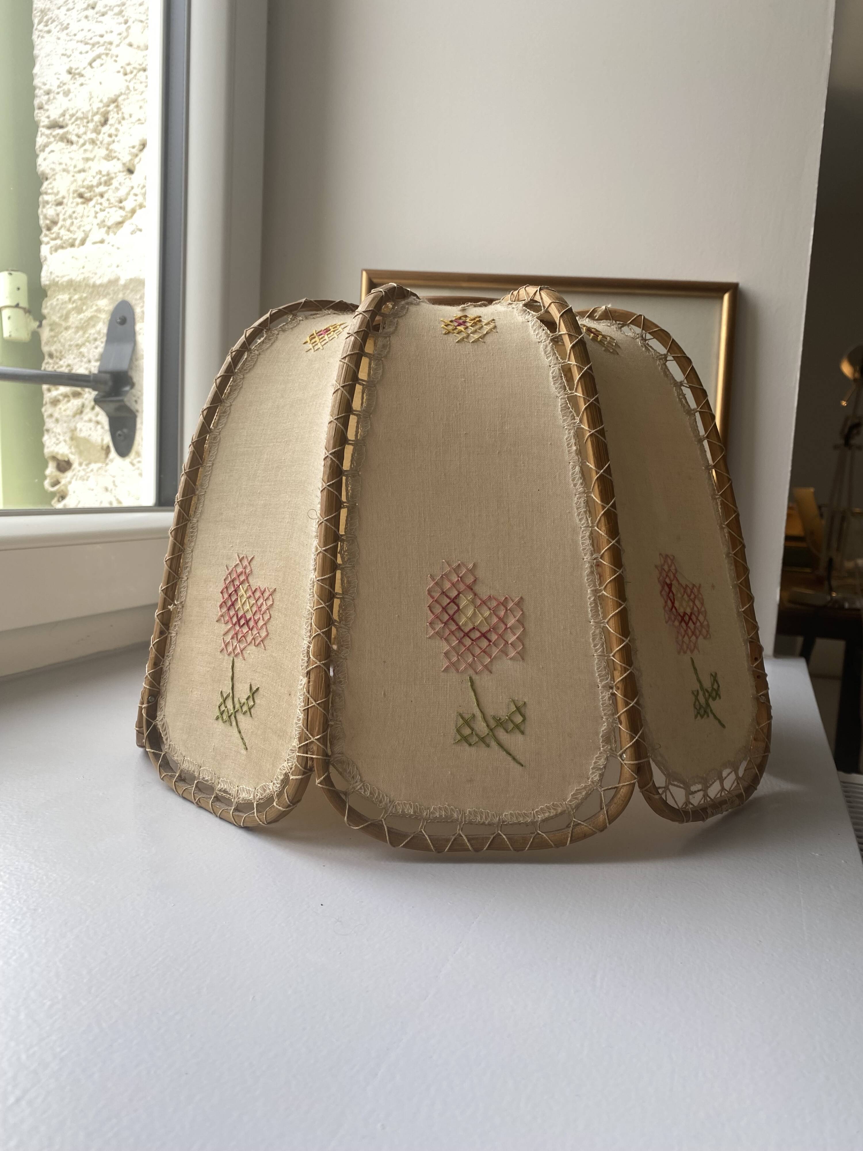 Embroidery fabric lampshade