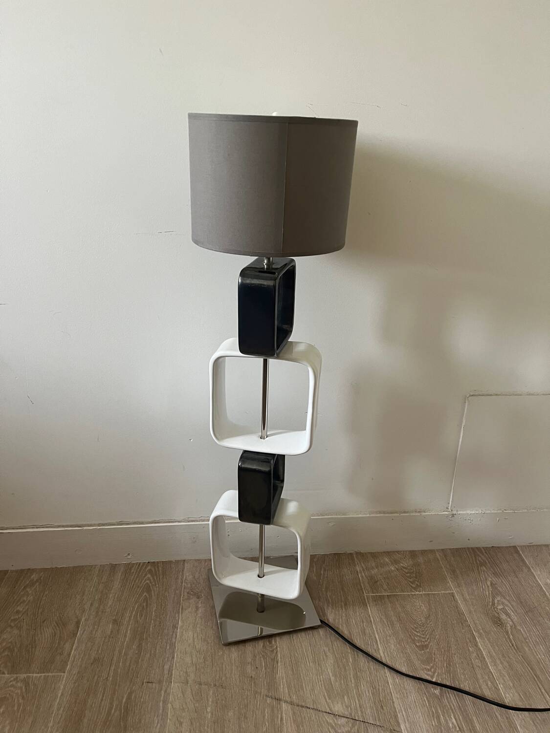 Vintage ceramic lamp from the 70s