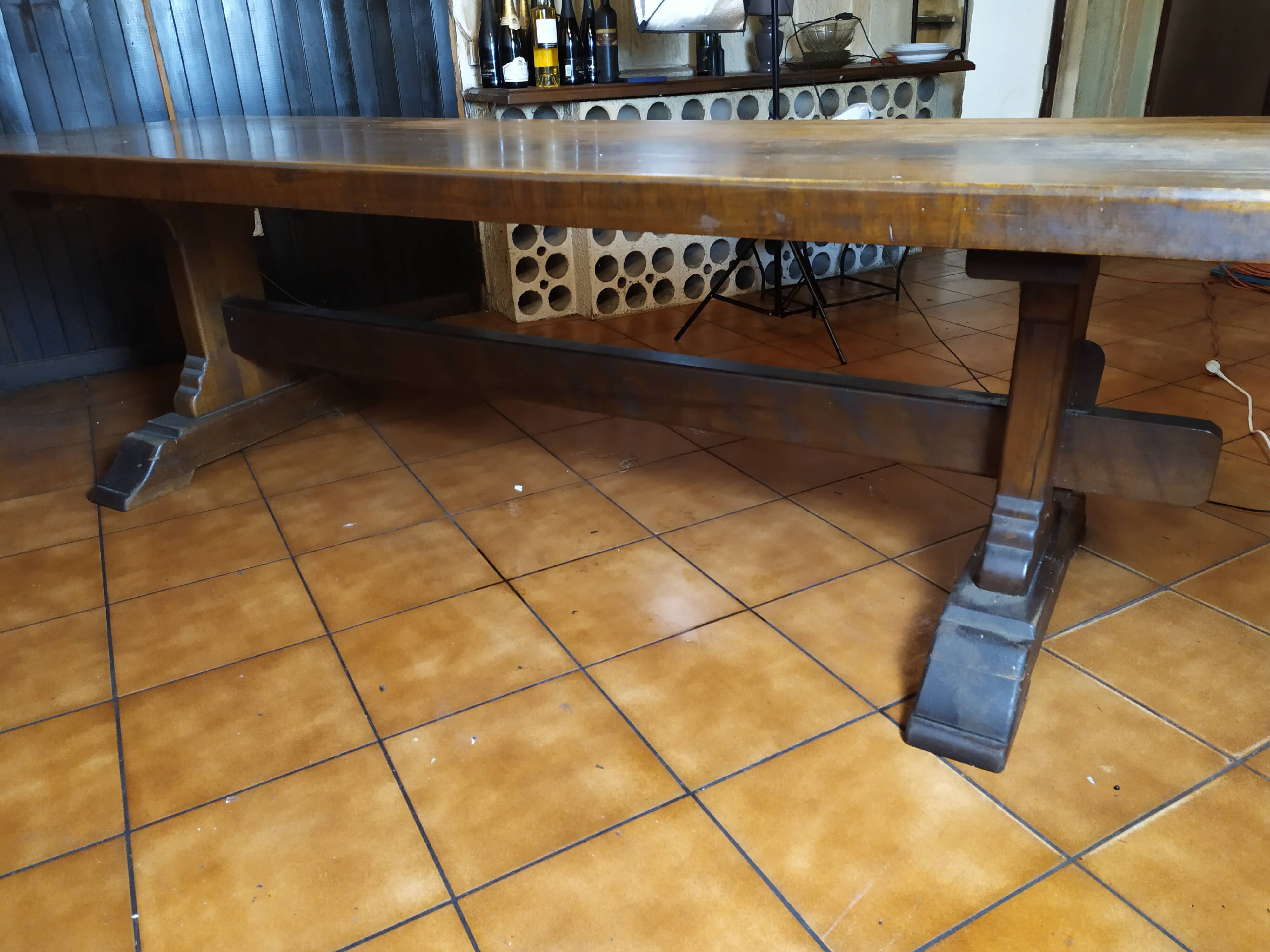 Dining table in solid wood for 10 - 12 people