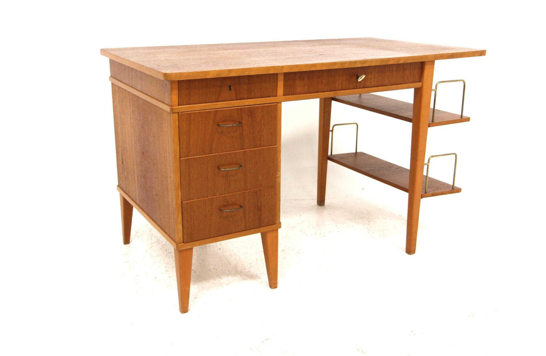 Bureau scandinave en teck, Suède, 1960