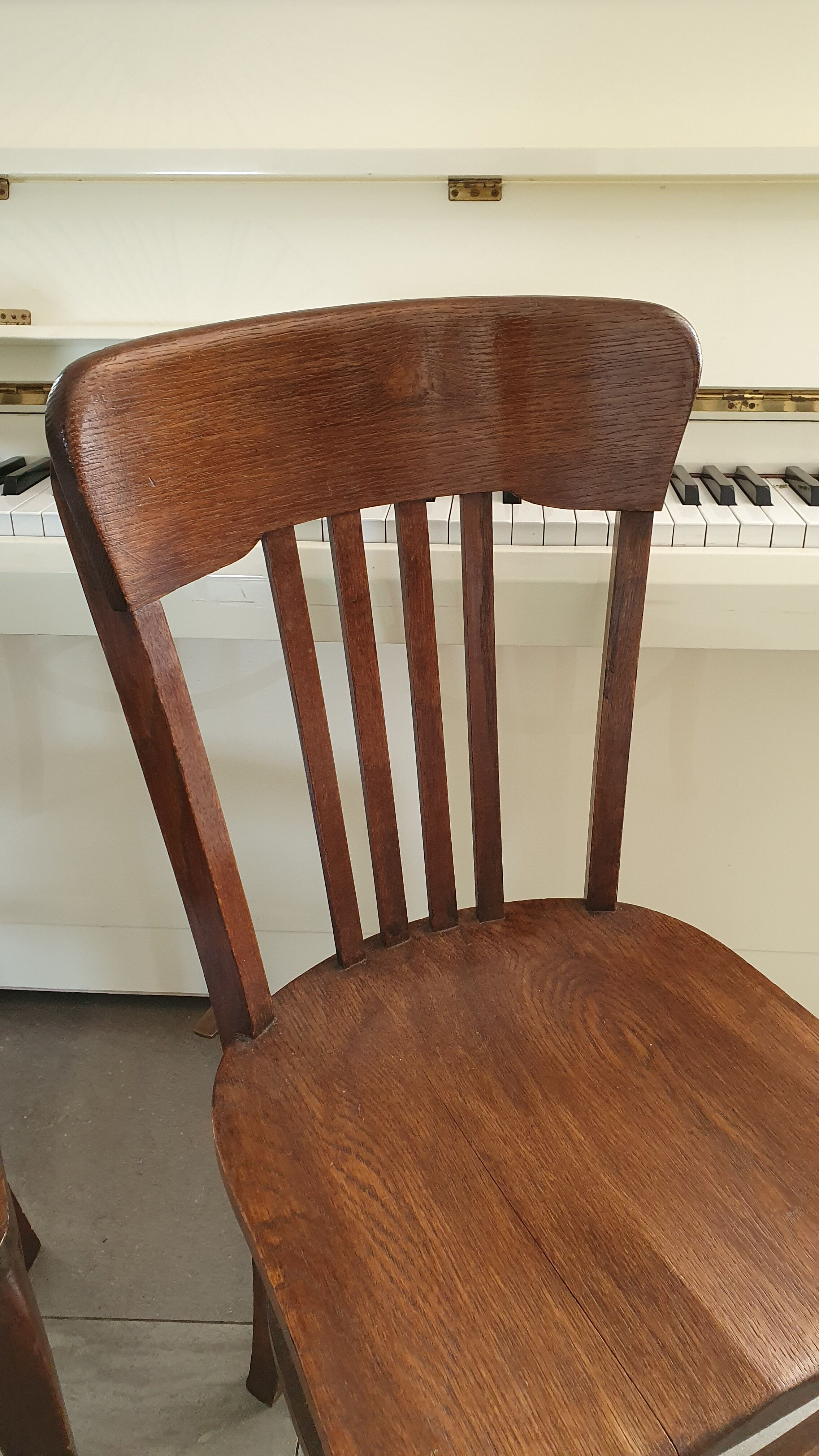 Paire de chaises dites américaines années 40