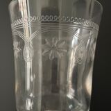 Lot de 4 verres anciens gravés et soufflés