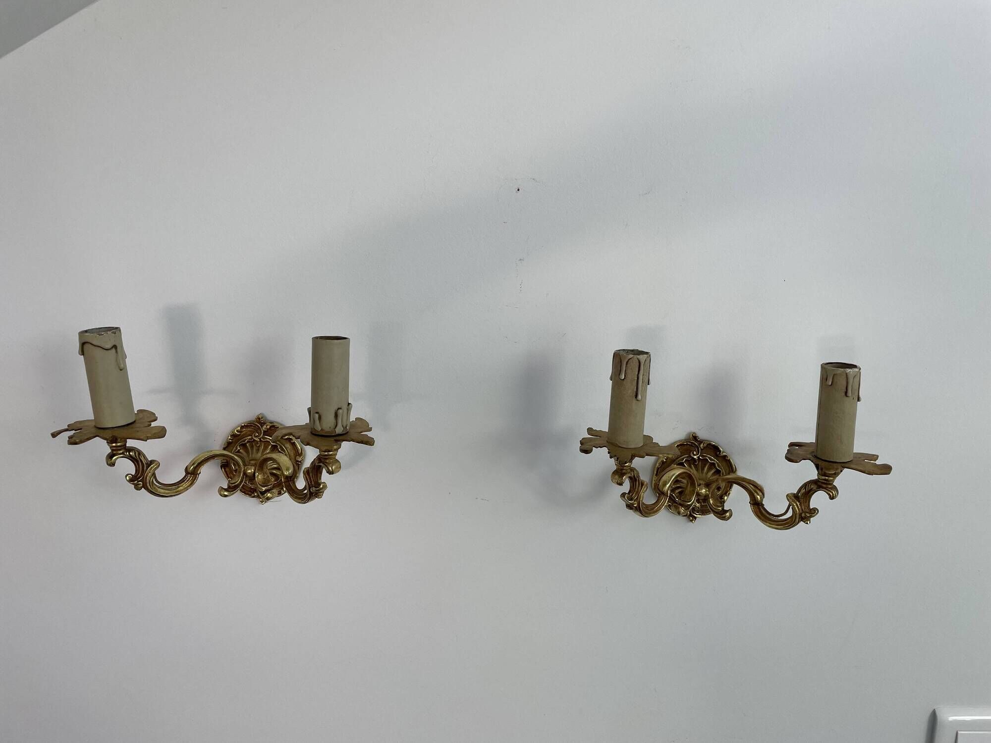 Pair of antique wall lamps in gilded metal - two lights - early XXth