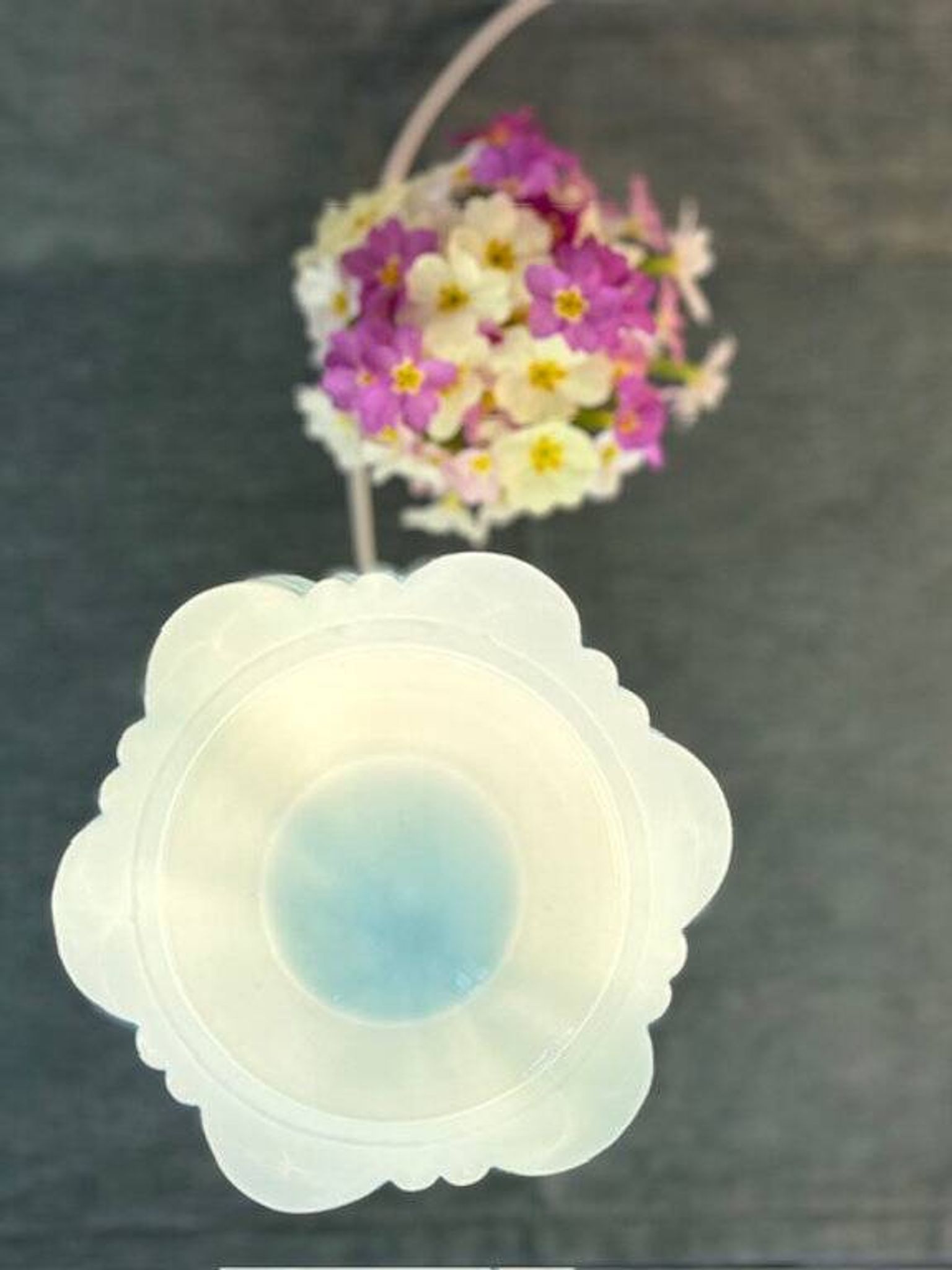 Art Deco lamp from the 1930s in turquoise opaline.