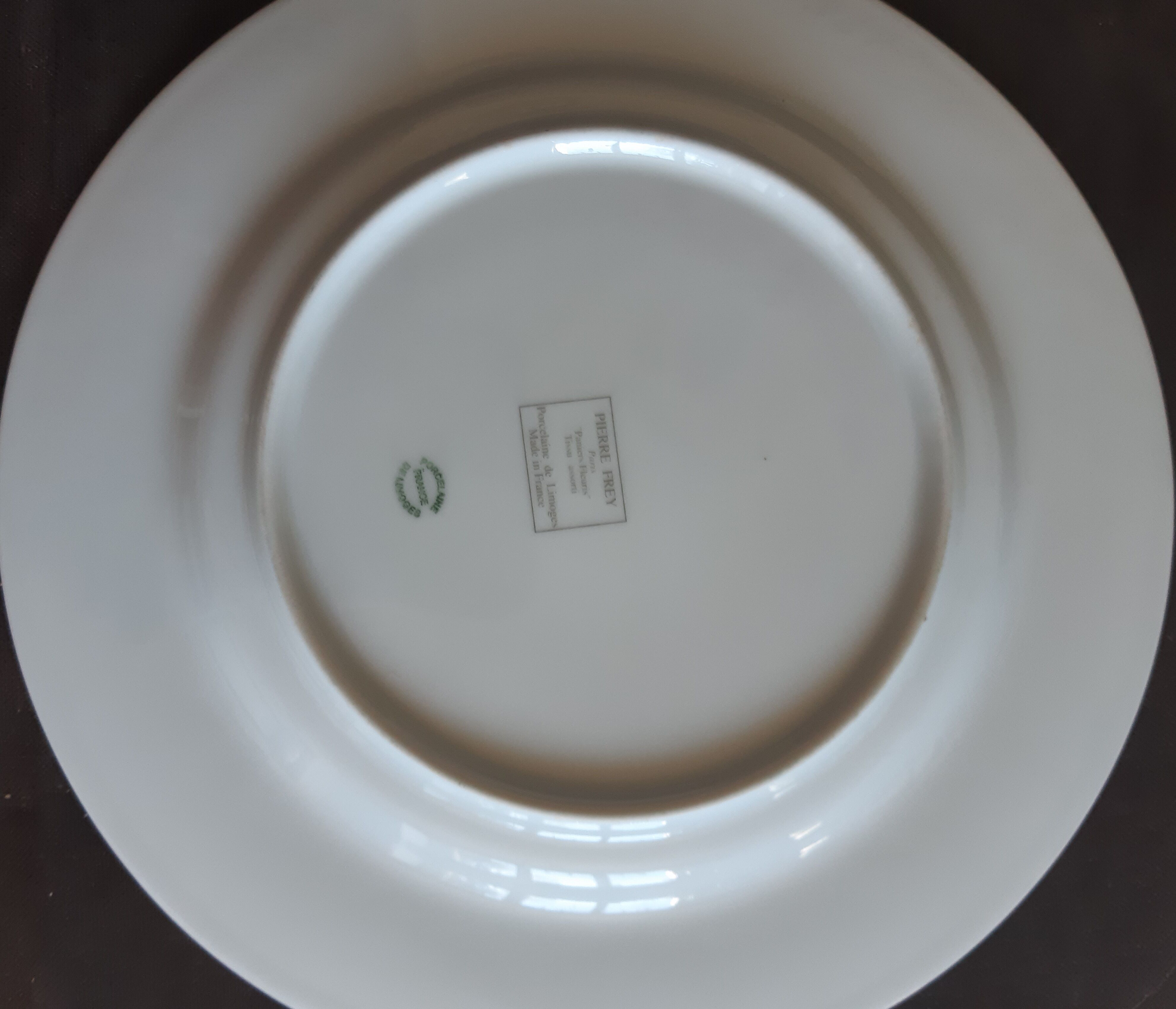 10 plates Pierre Frey "flower baskets"