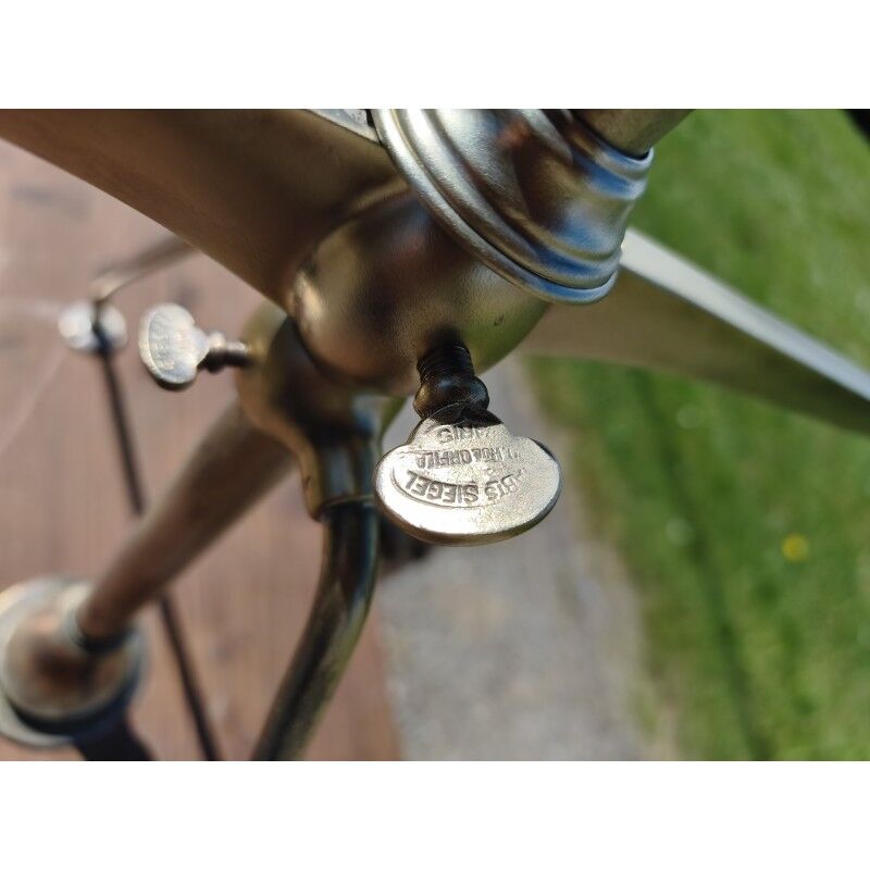 Pair of bronze shop shelves 1900 Siegel Paris