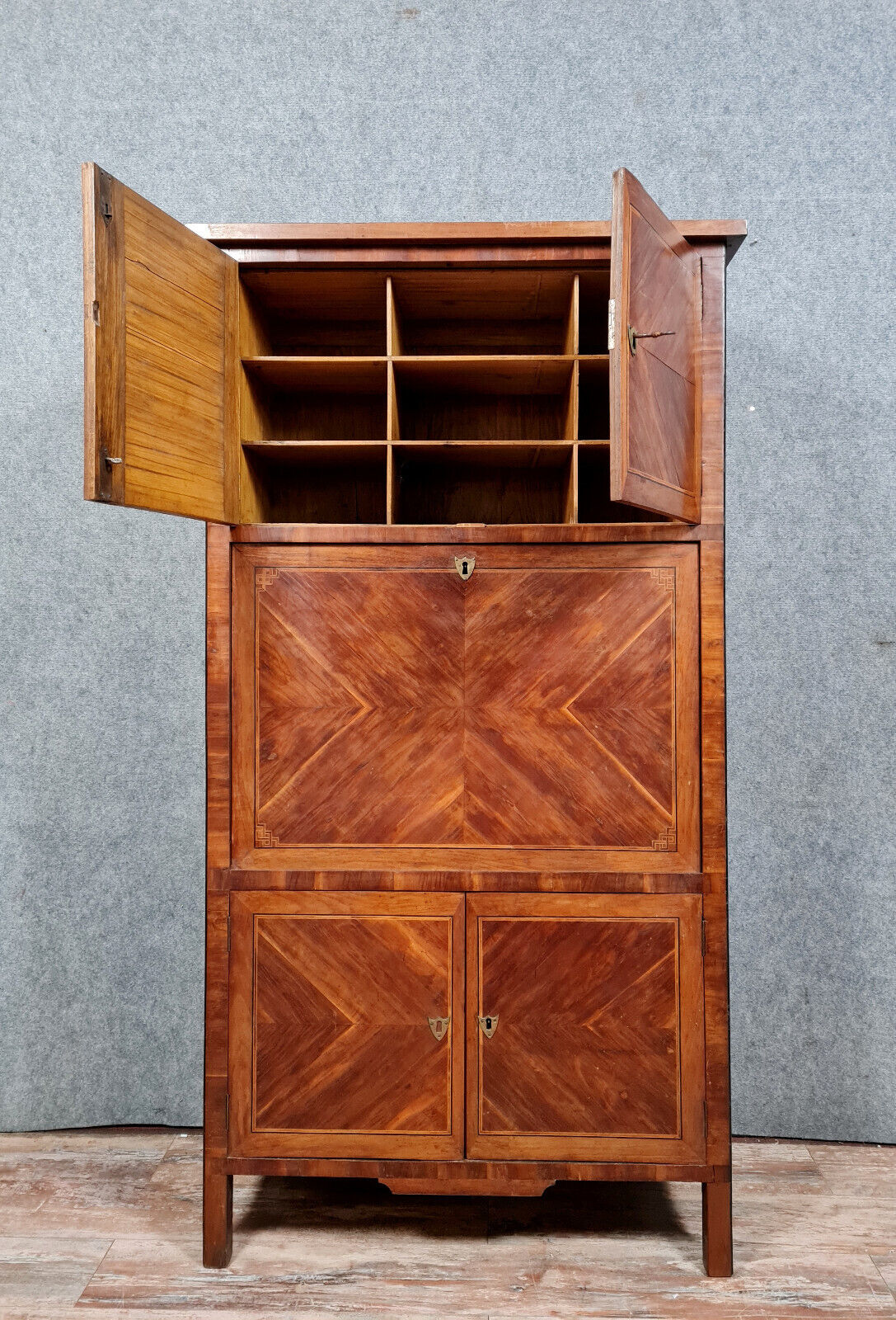 Secretary guillotine Louis XVI era in marquetry around 1760-1780