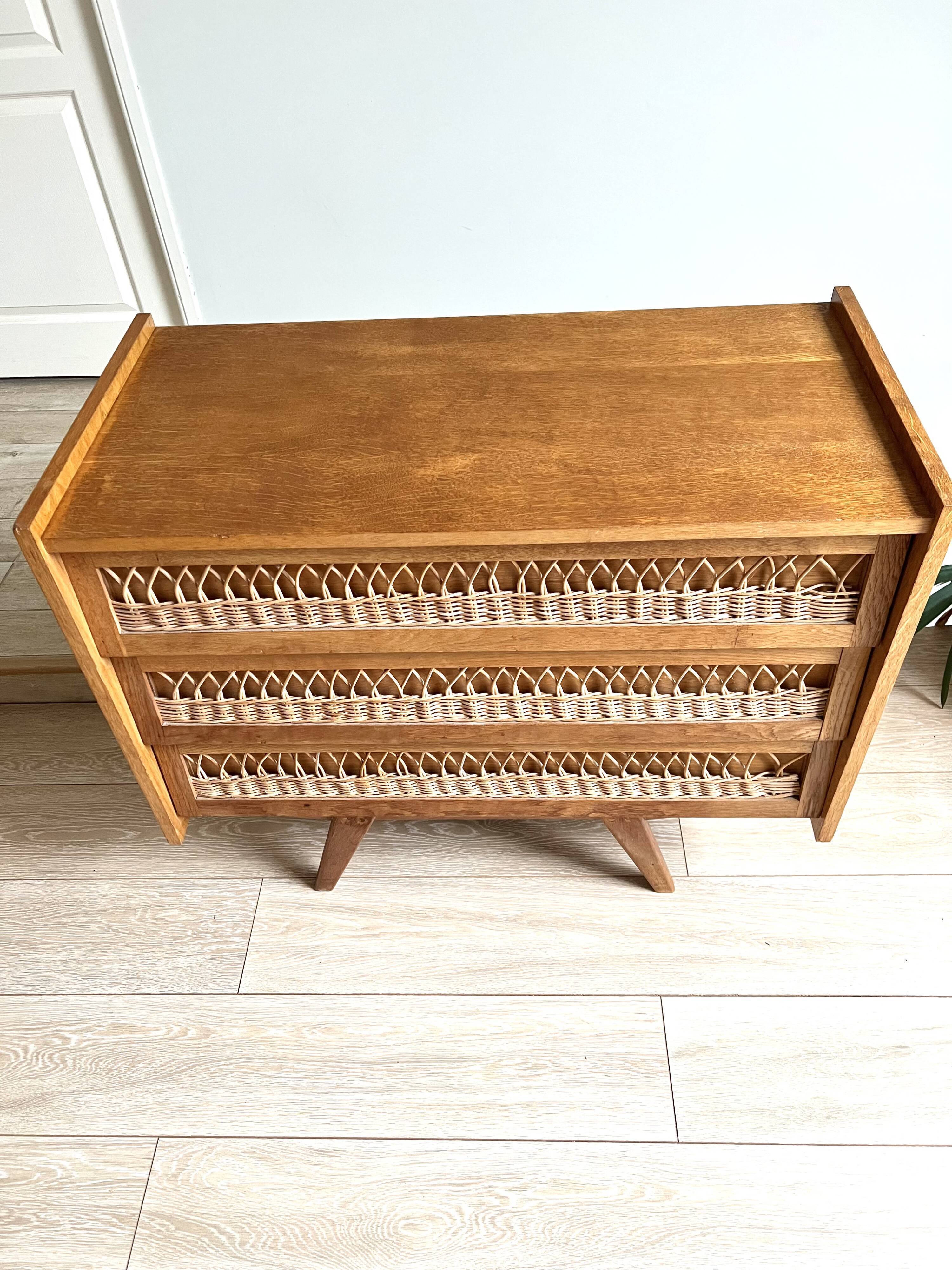 Commode bois et rotin