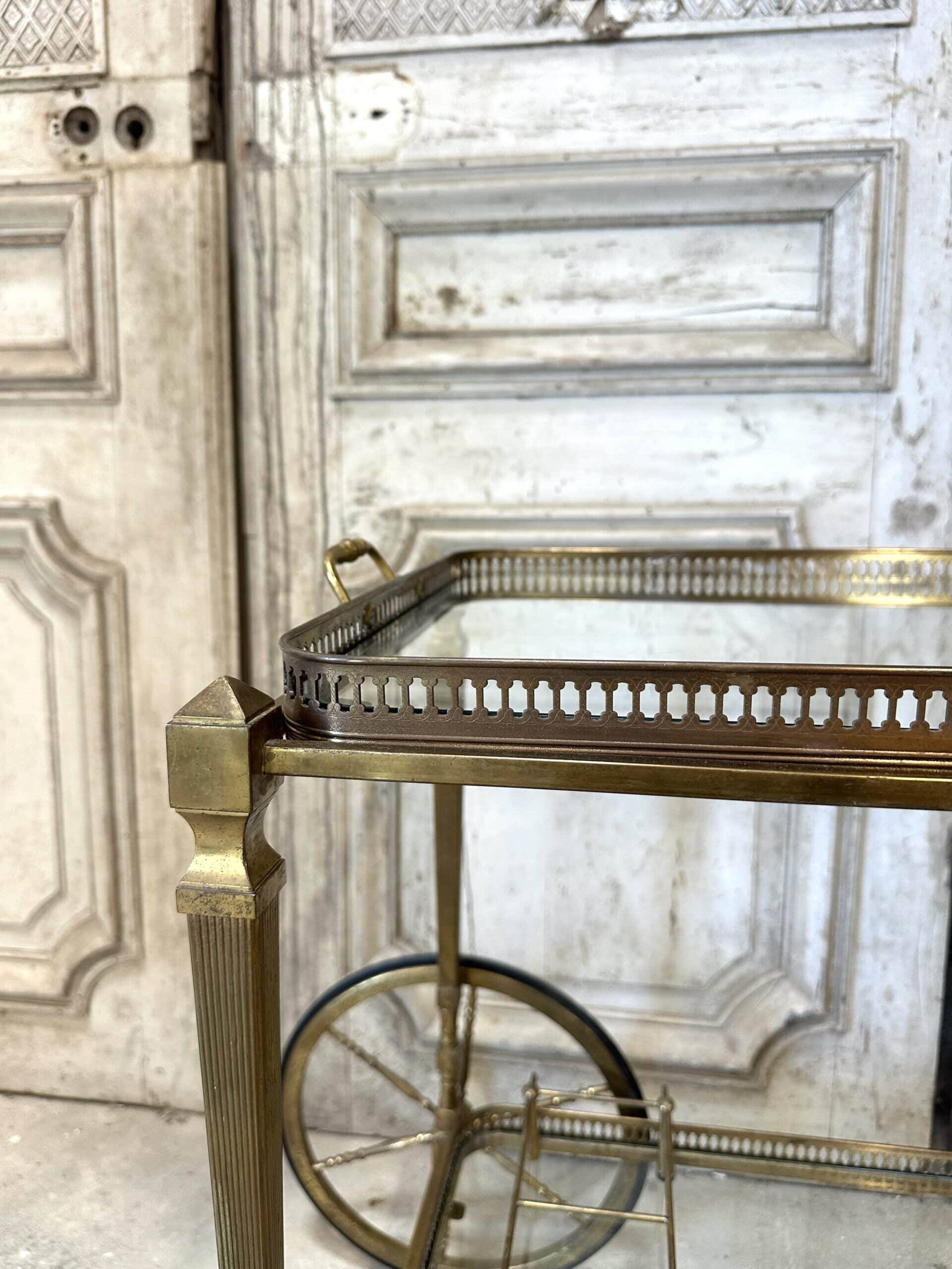 Rolling bar cart in brass and bronze circa 1960