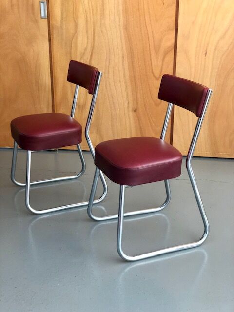 Office chairs in burgundy skaï 50s