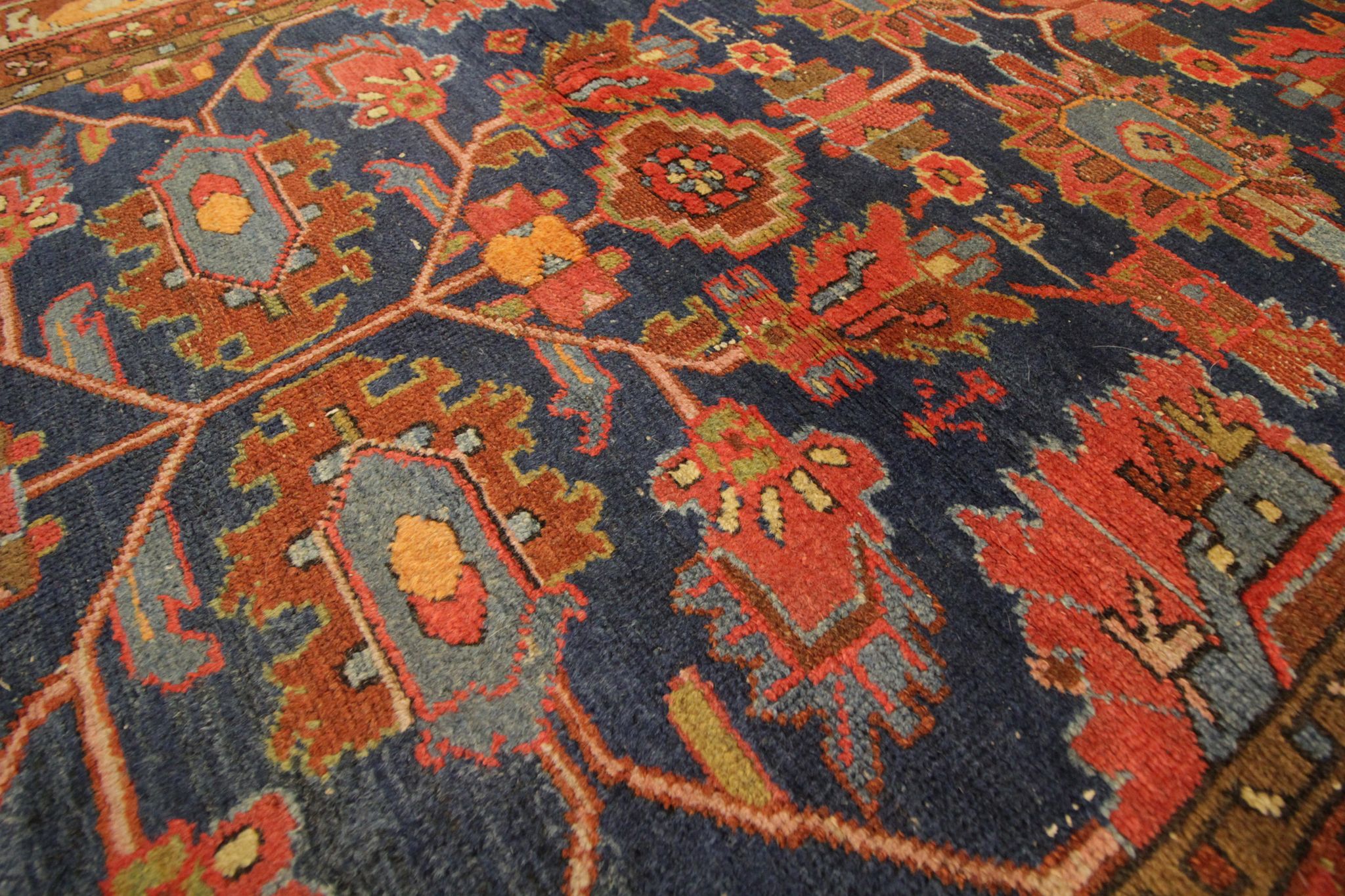 Handwoven Antique Persian Mahal Area Rug, Oriental tribal wool rug- 121x196cm
