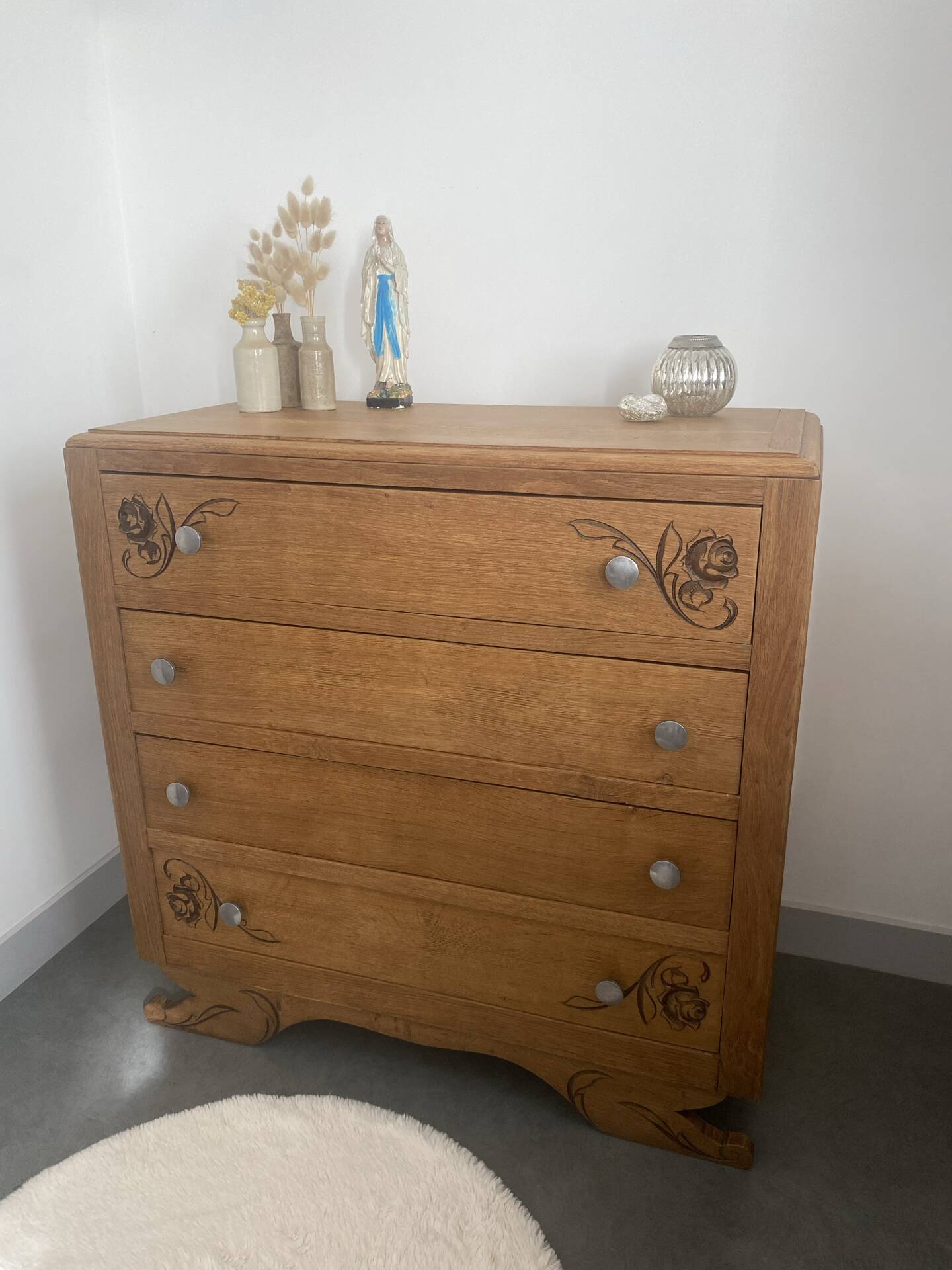 Art Deco chest of drawers