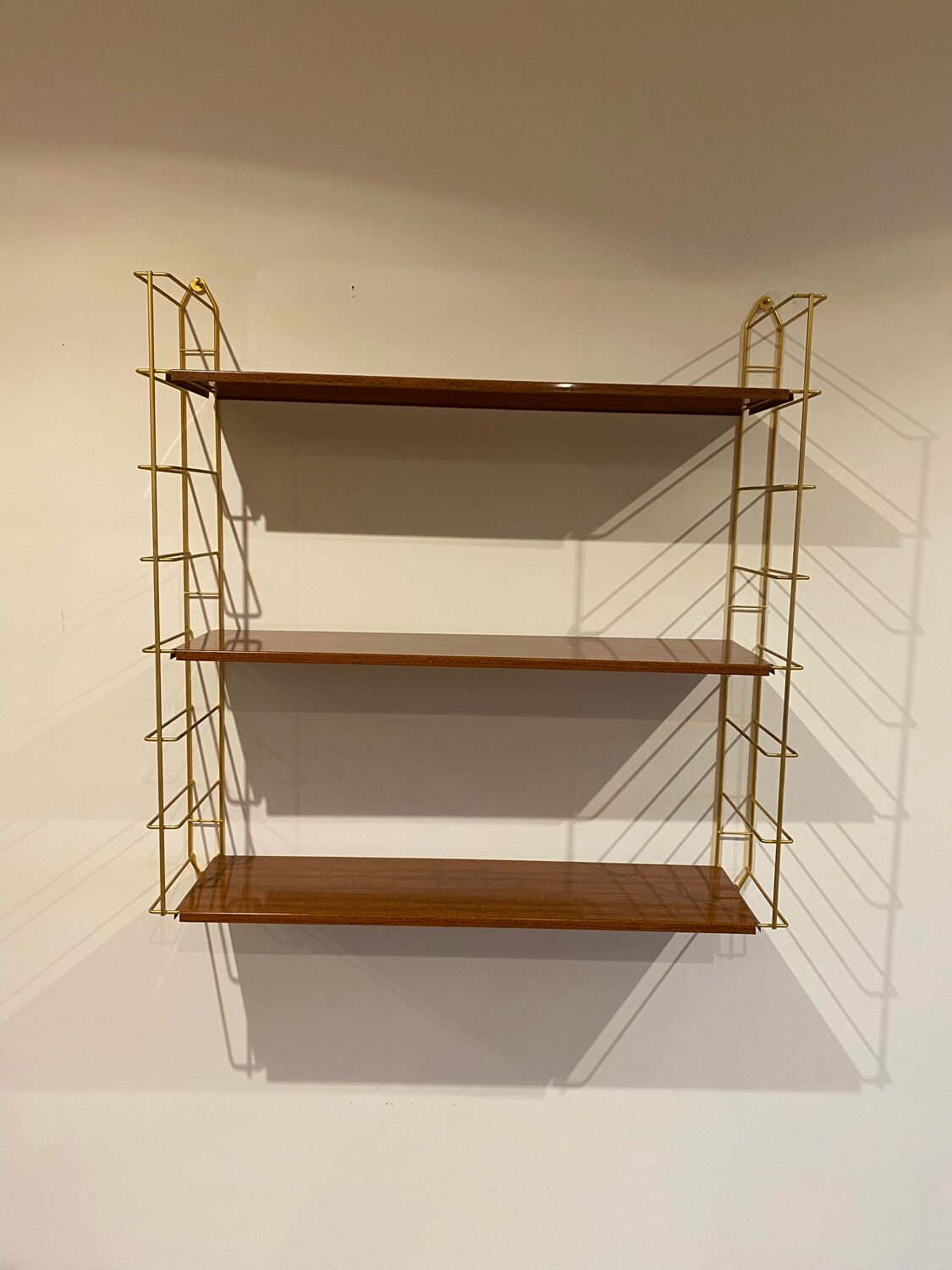 Shelves 60s
