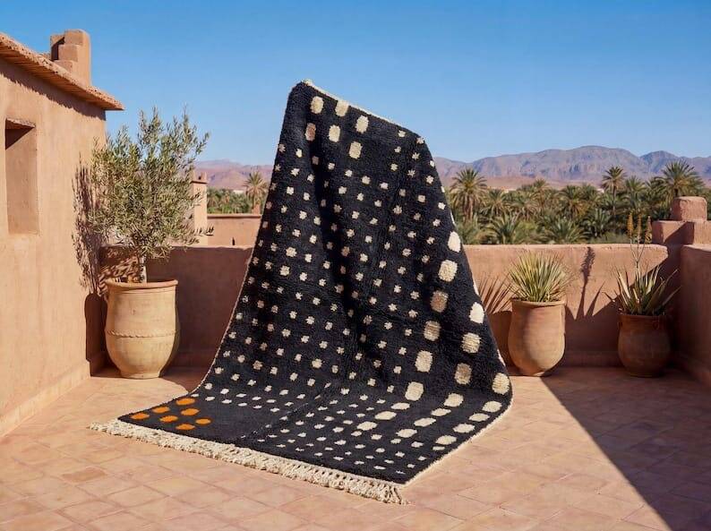 Traditional handmade pure wool Berber rug size 1.5/2.5 m