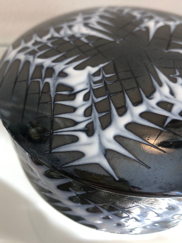 Ceramic box with its lid