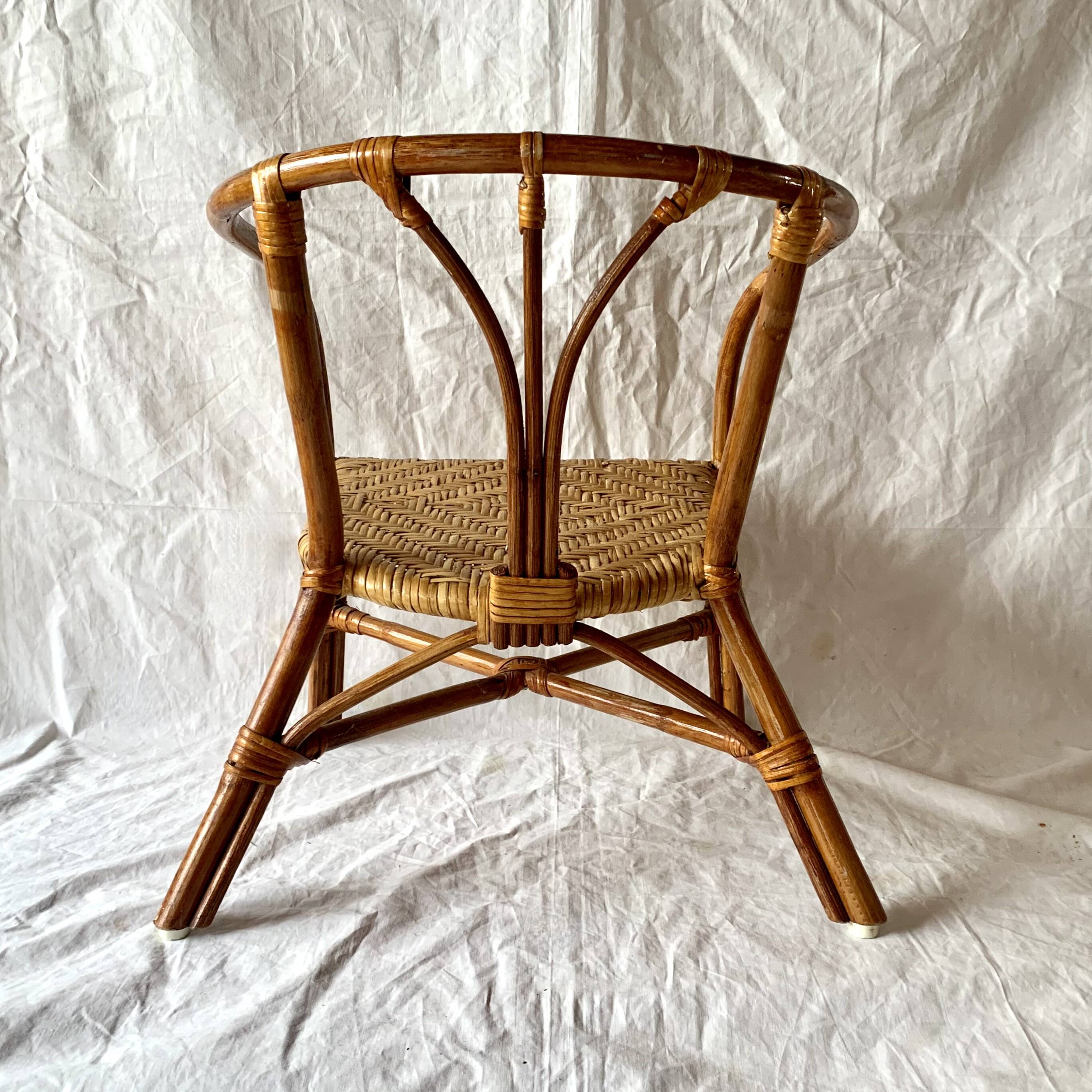 Vintage bamboo children's chair
