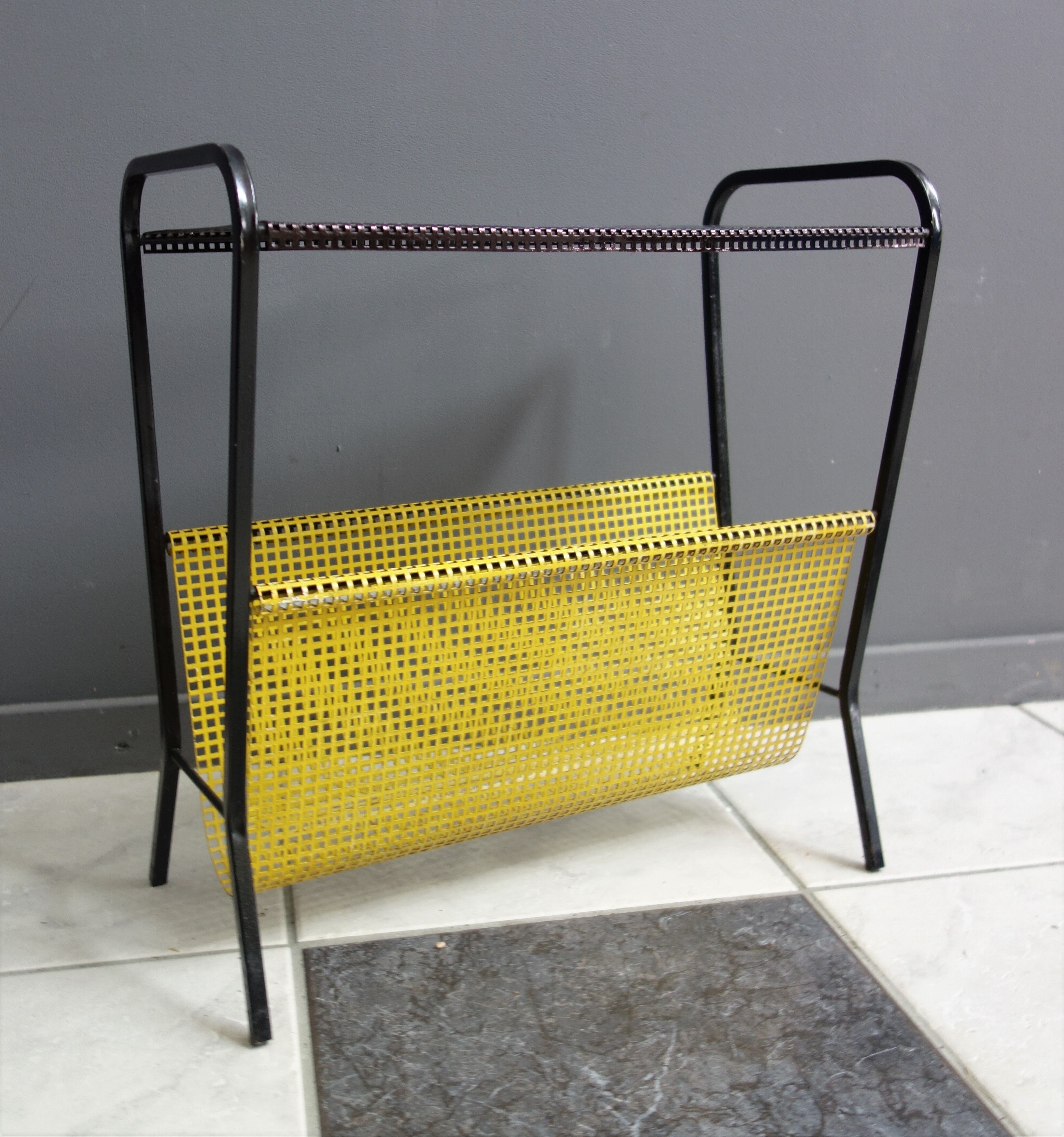 Vintage magazine rack, 1960s