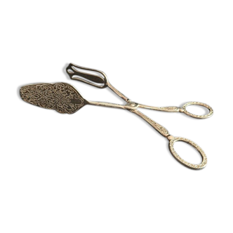 Engraved metal cake pliers