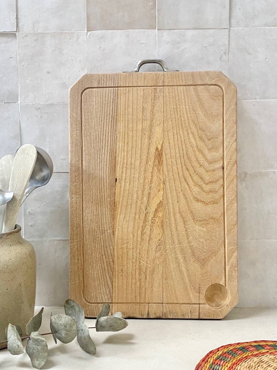 Cutting board