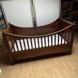 Lit enfant en bois avec matelas
