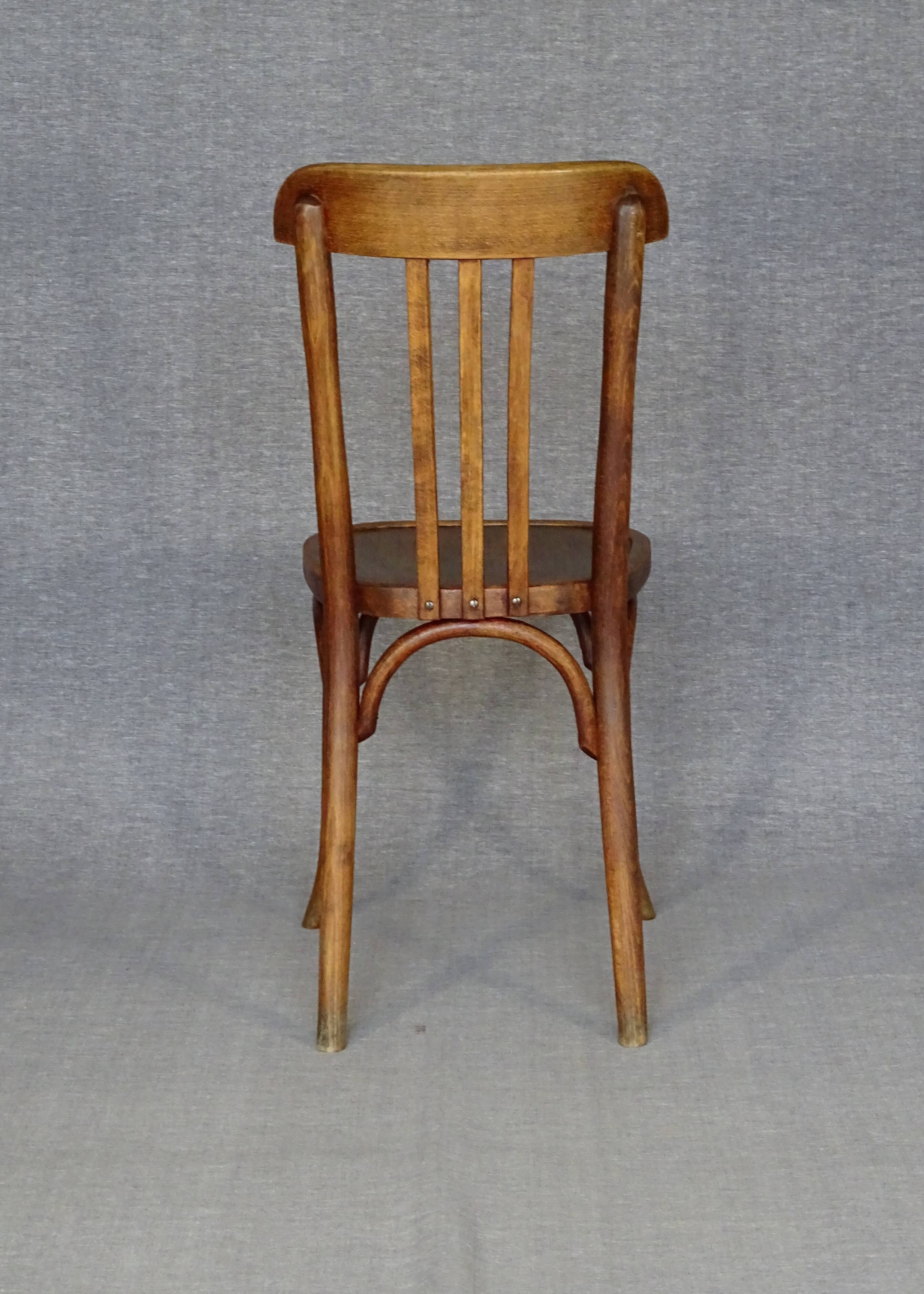 Set of 8 Fischel bentwood Bistrot chairs circa 1930