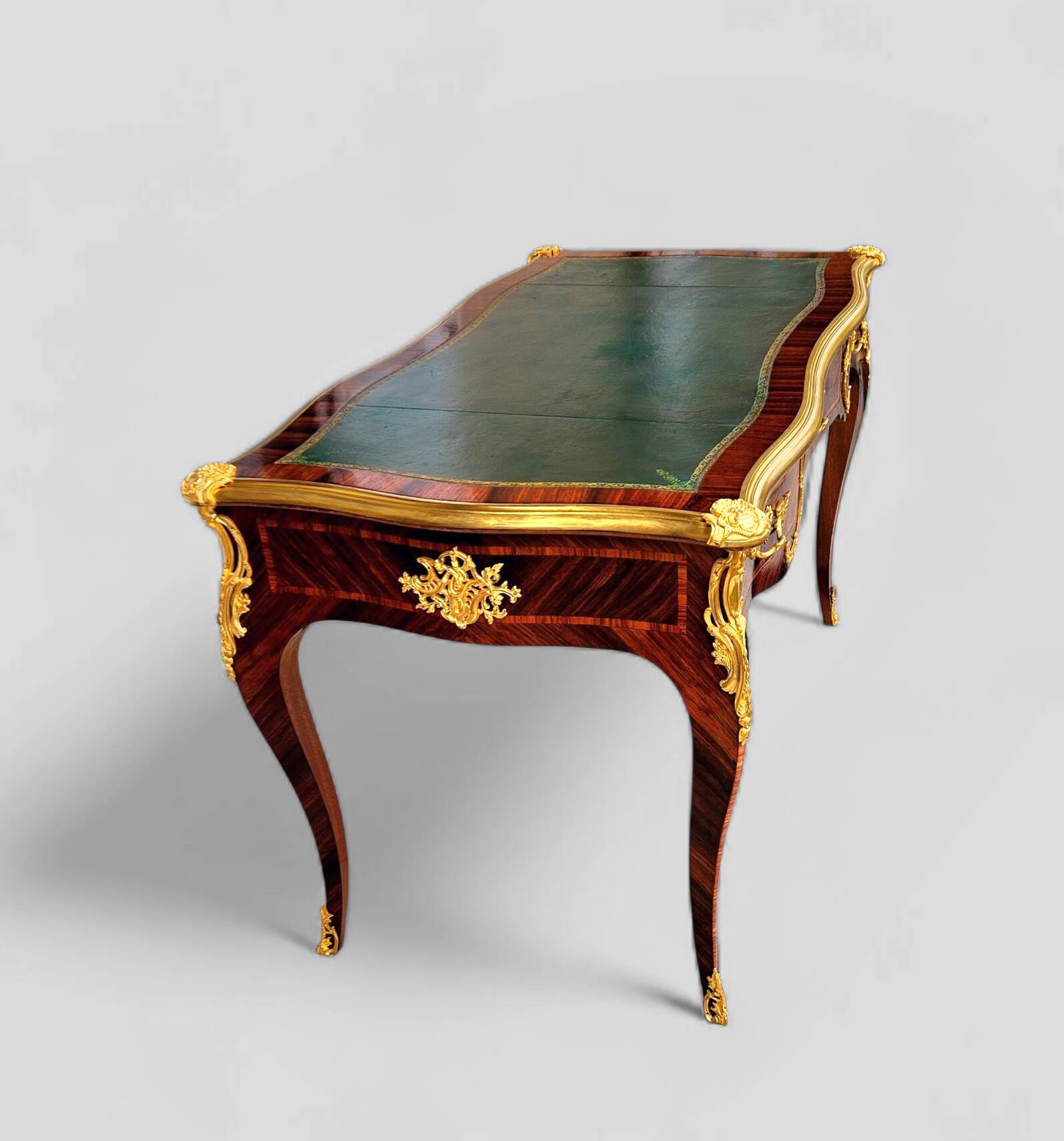 Bureau en marqueterie et bronze doré signé rinck à paris