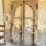Arched windows in solid oak