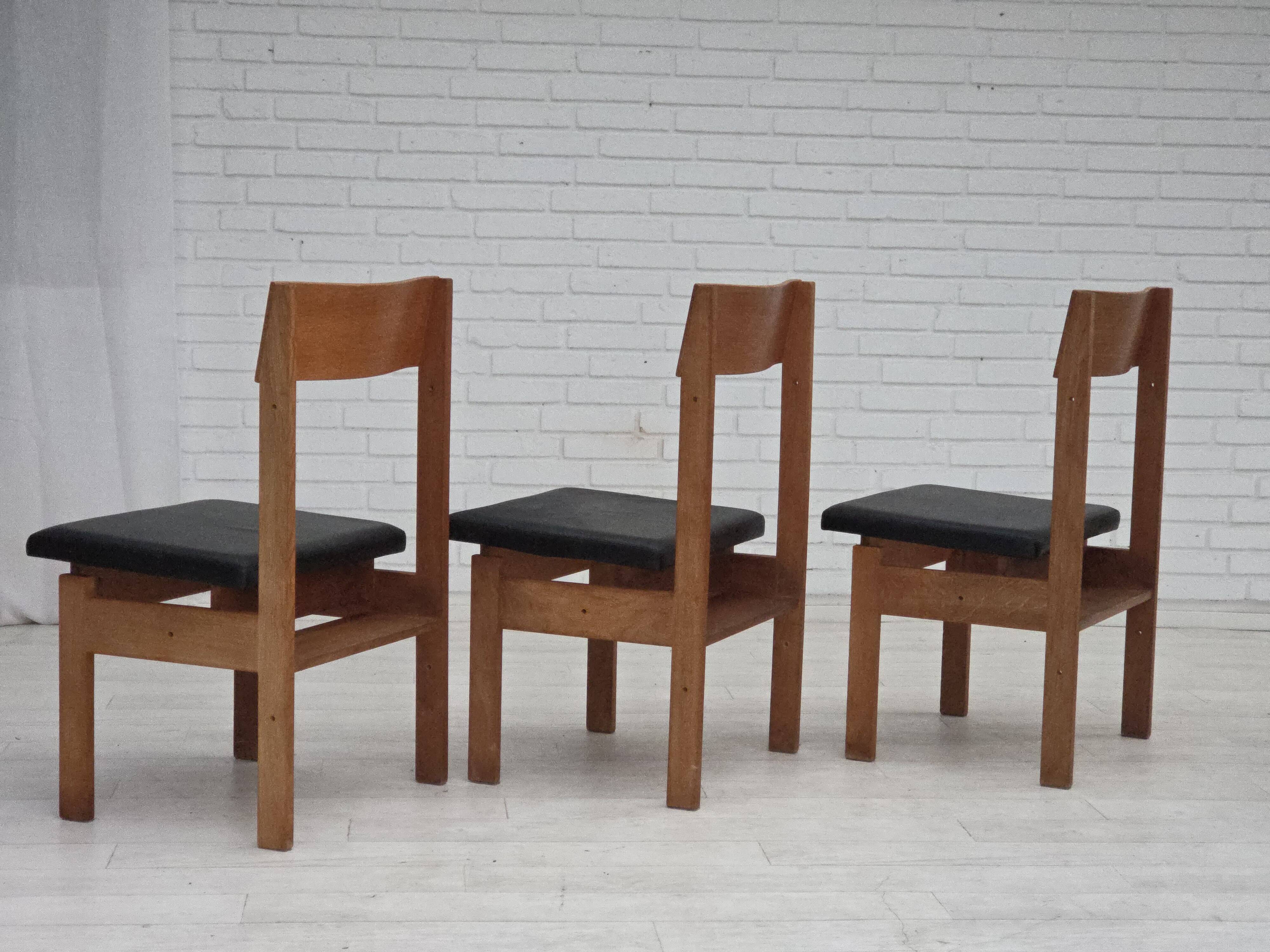 1970s, Danish design, set of 3 church chairs, leather, oak wood.