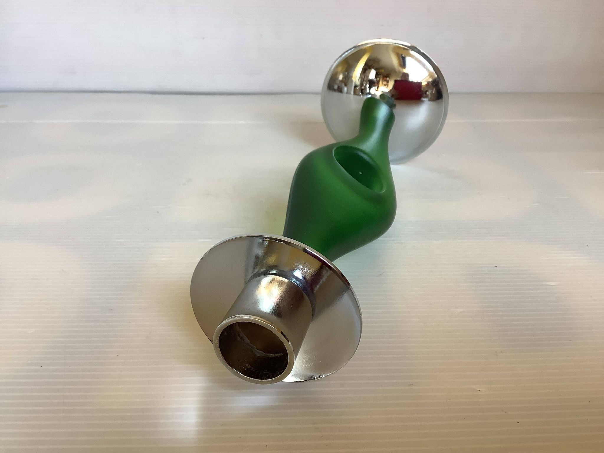 Green free-form candle holder