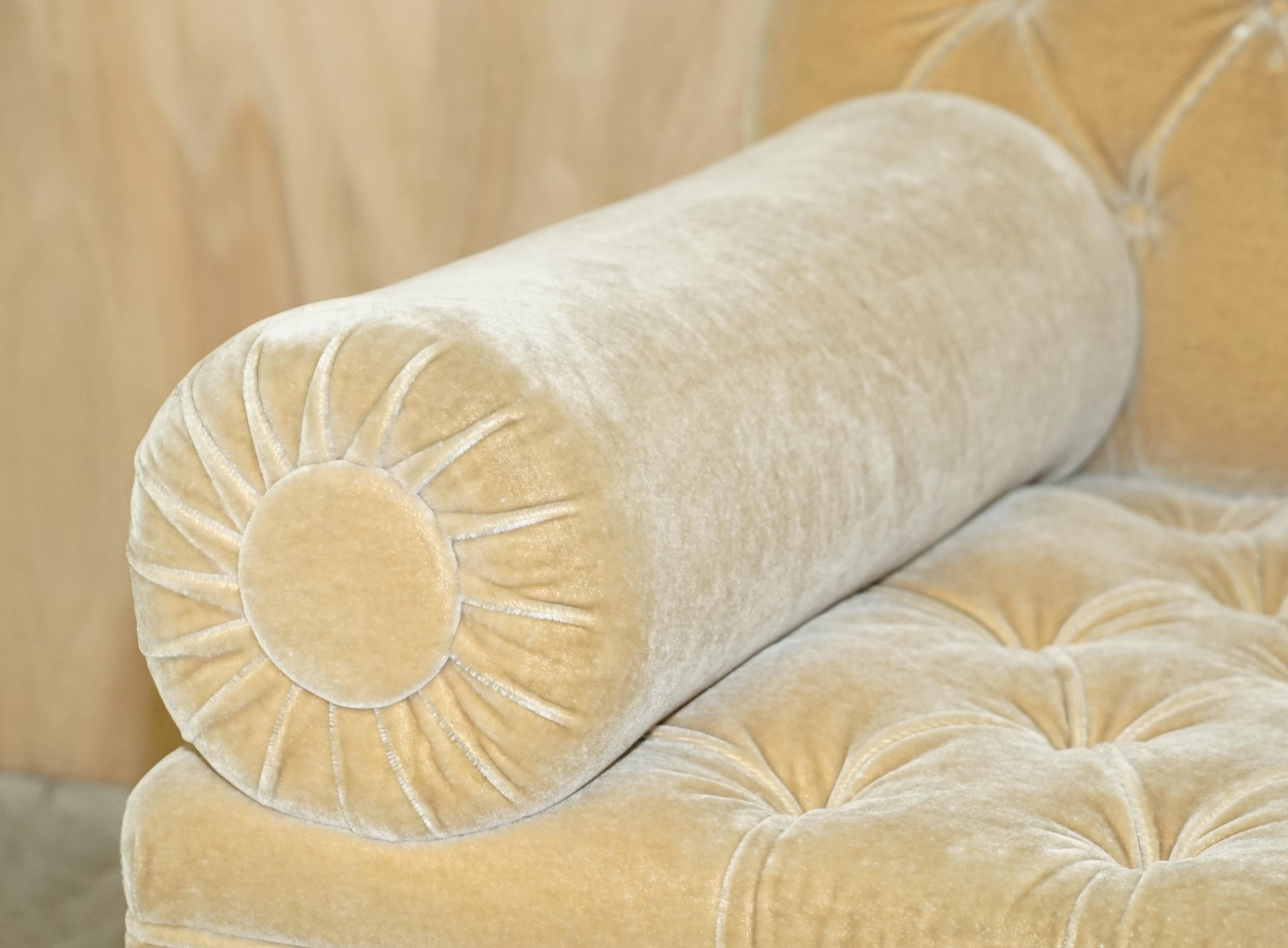 Canapé Chesterfield Bolster en Mohair Velvet par George Smith