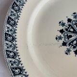 Lot of 12 old flat plates and 2 dishes, Terre de fer Henri II Salins