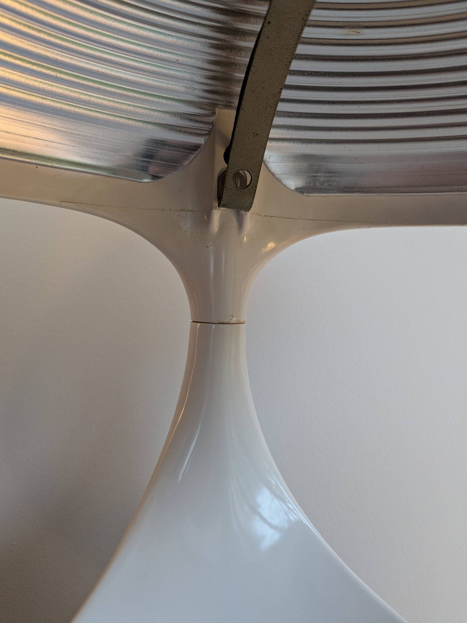 Cobra table lamp by Elio Martinelli for Martinelli Luce from the 1960s-70s.