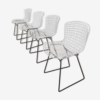 Lot of 4 Bertoia chairs