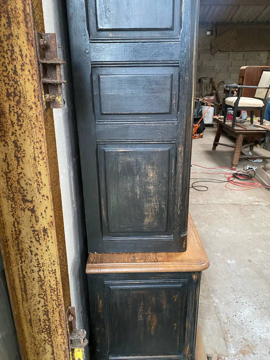 Pharmacy trade furniture