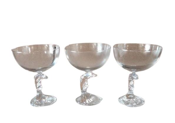 Luminarc champagne glass, Dolphy model, 1970