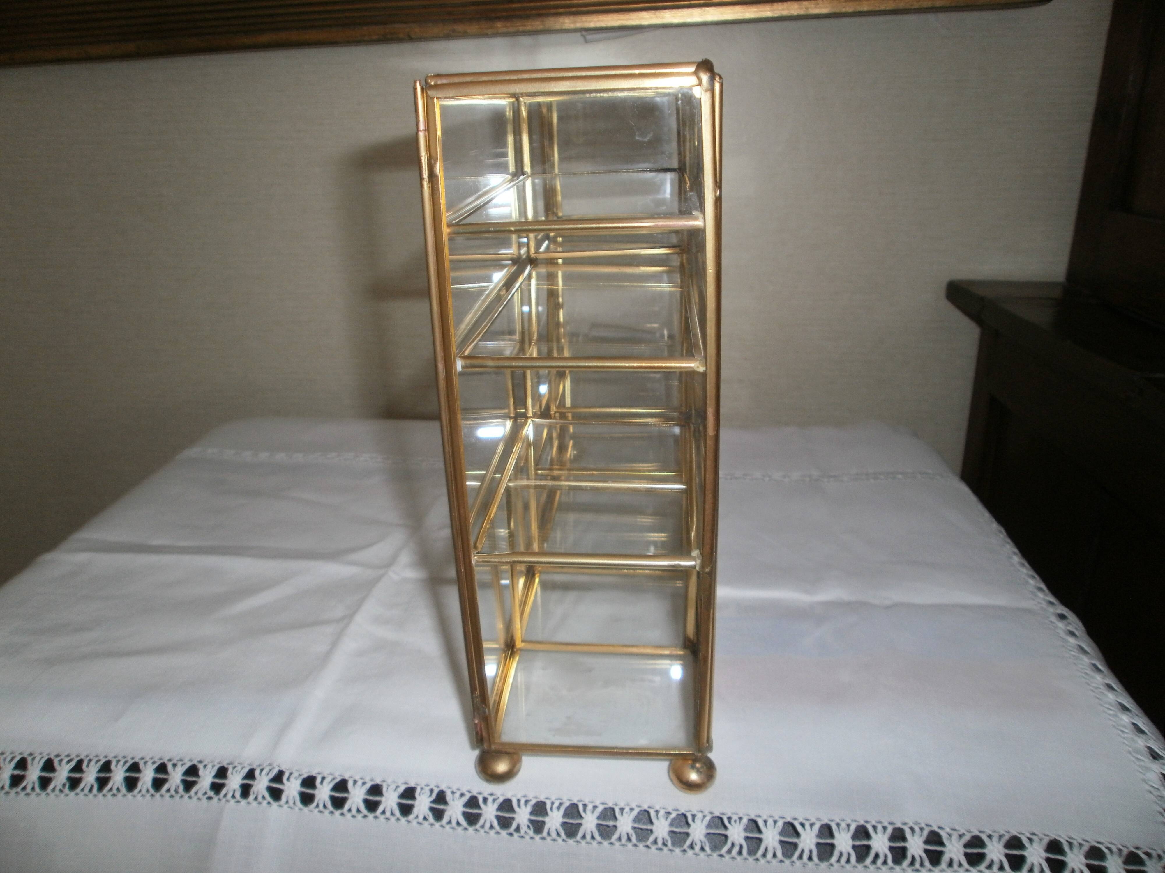 Vitrine pour miniatures