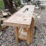 Carpenter's workbench