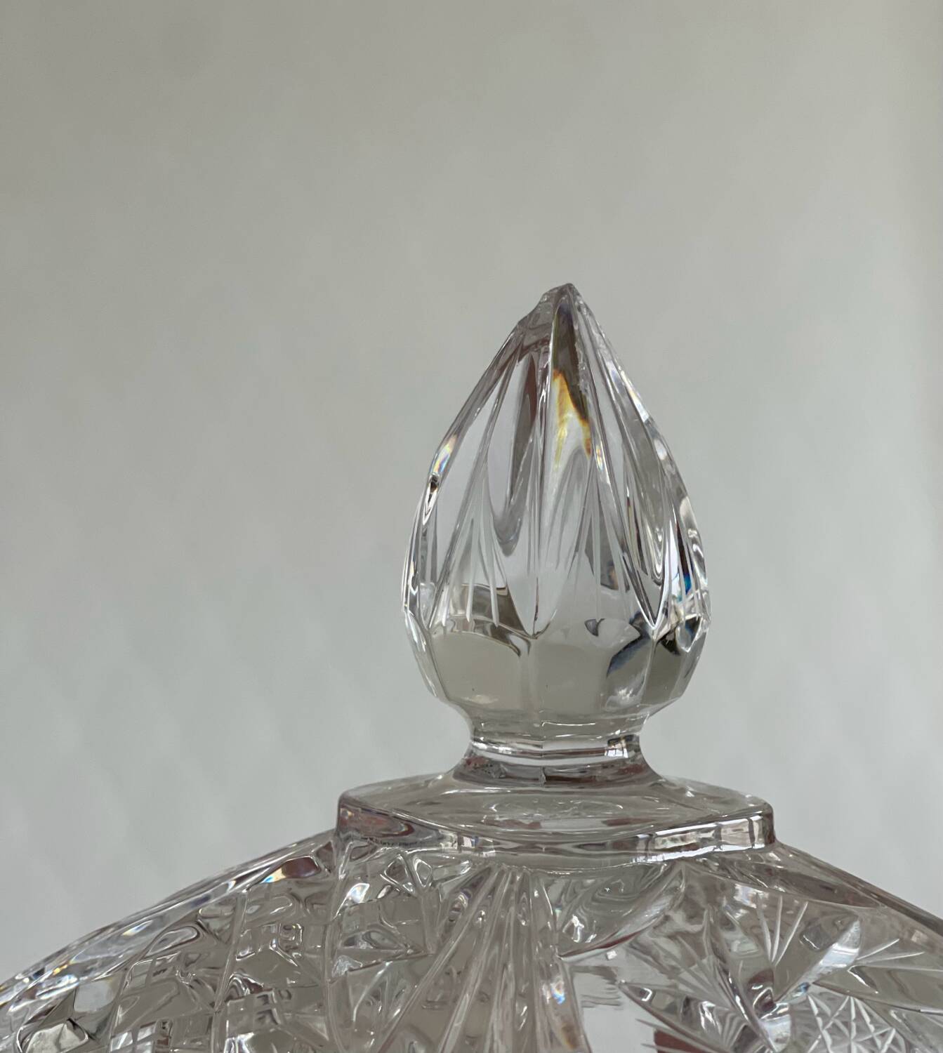 Cut crystal candy box