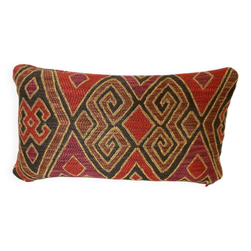 Coussin motif ethnique rouge doré