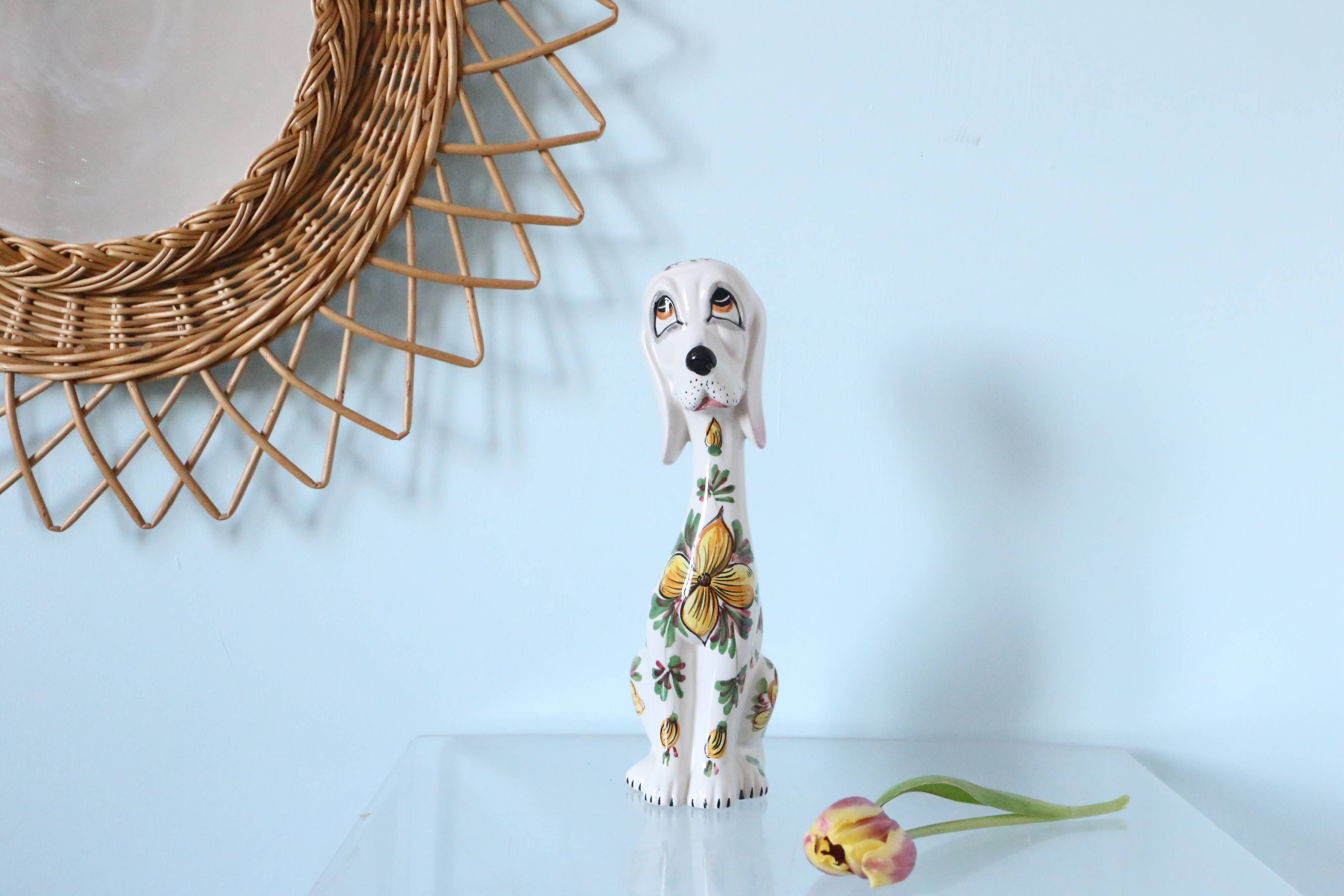 Adorable Italian ceramic figurine, vintage