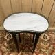 Table bouillotte de style Louis XVI rognon haute à galerie