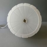 Suspension in white opaline