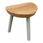 Tripode vert de gris