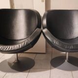Shell armchair