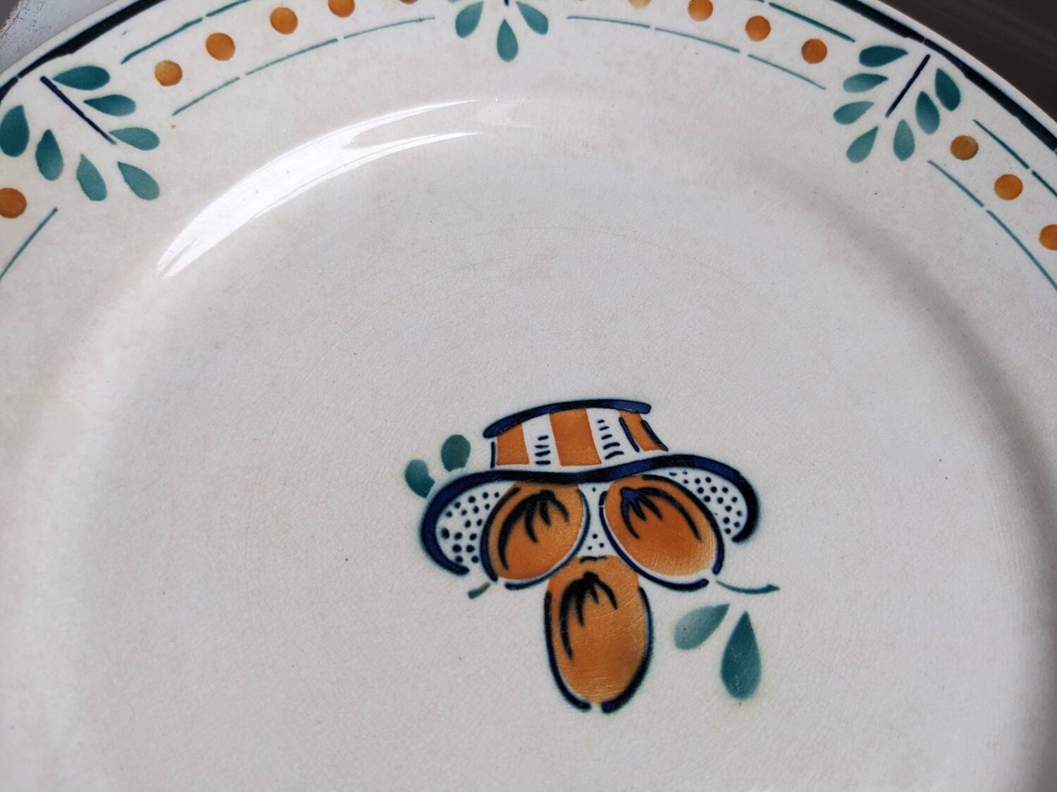 Lot of 12 Vosgien Badonviller flat plates