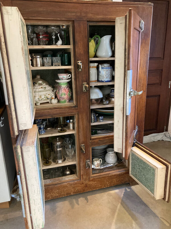 Armoire, vaisselier