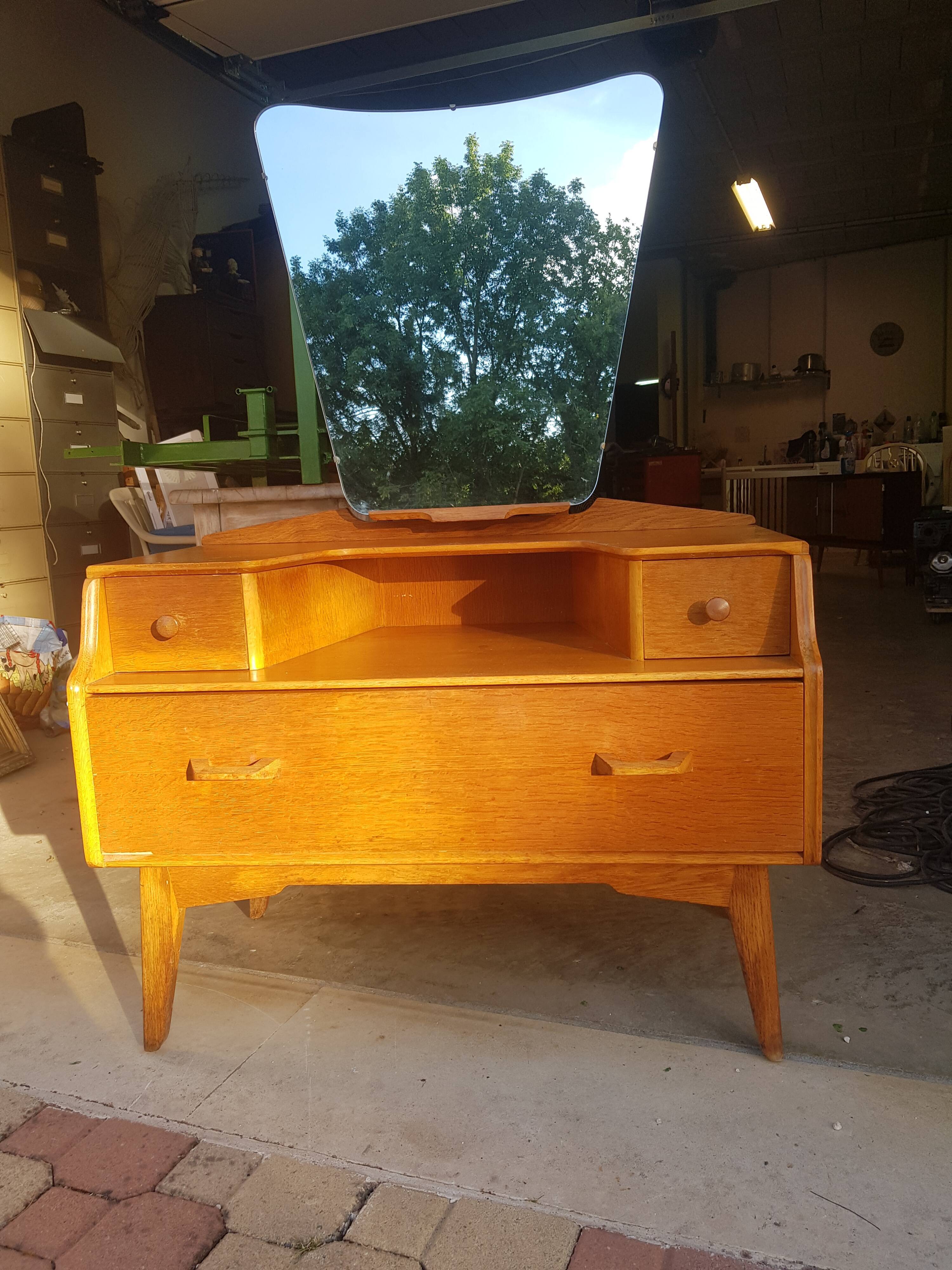 Vintage hairdresser G-Plan