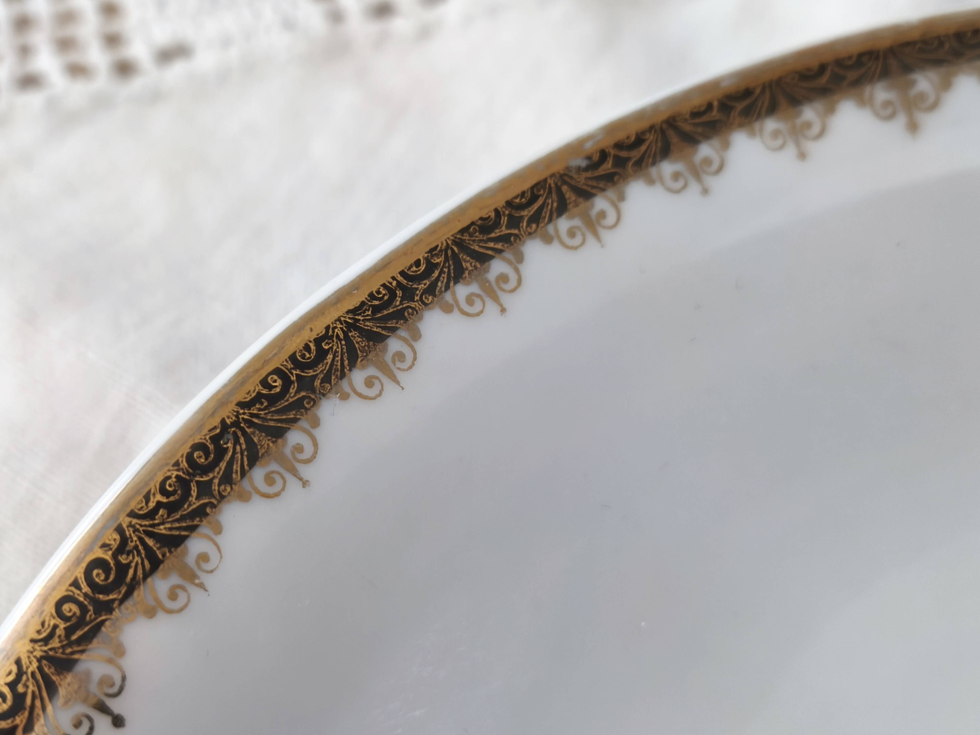 Large oval Winterling Bavaria porcelain dish with gold frieze Excelsior decoration