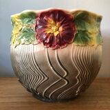 Pot cover in St. Amand dabbling